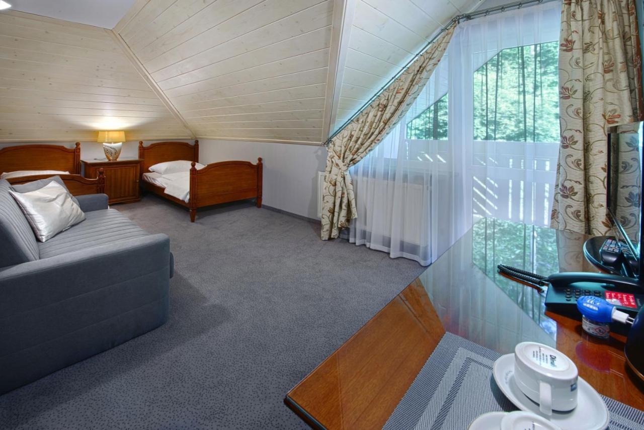 Hotel Zalesie Бохня Екстер'єр фото